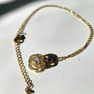 gold pendant flower spiral necklace